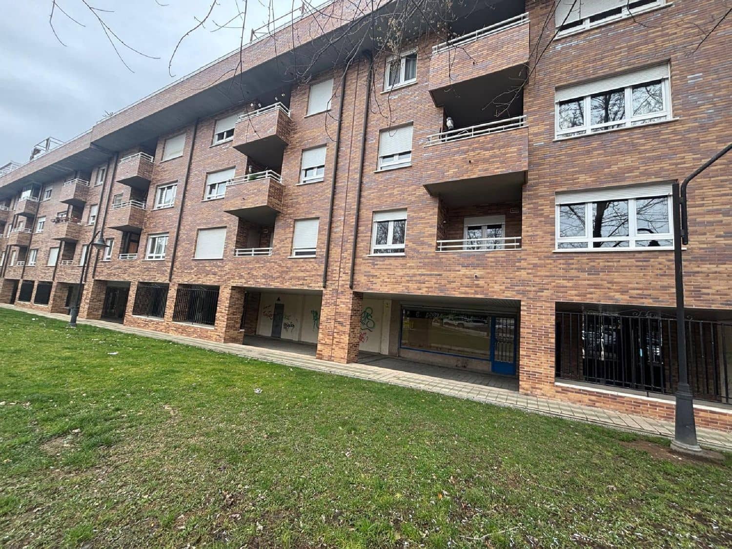 Commercieel te koop in Palencia stad - € 50.000 (Ref: 10099529)