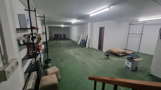 Commercieel te koop in Palencia stad - € 229.000 (Ref: 10099536)