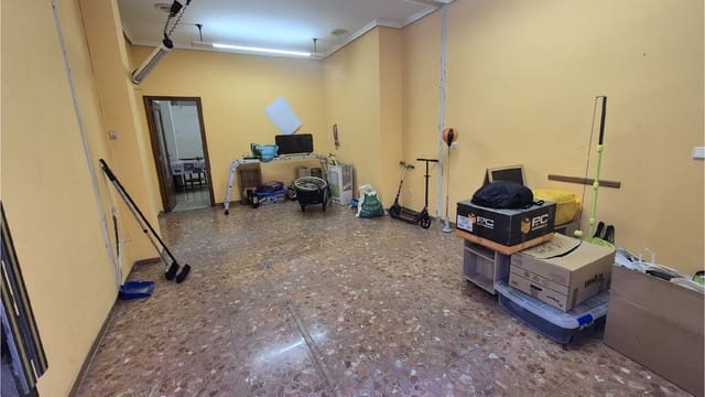 Commercieel te huur in Palencia stad - € 500 (Ref: 10099537)