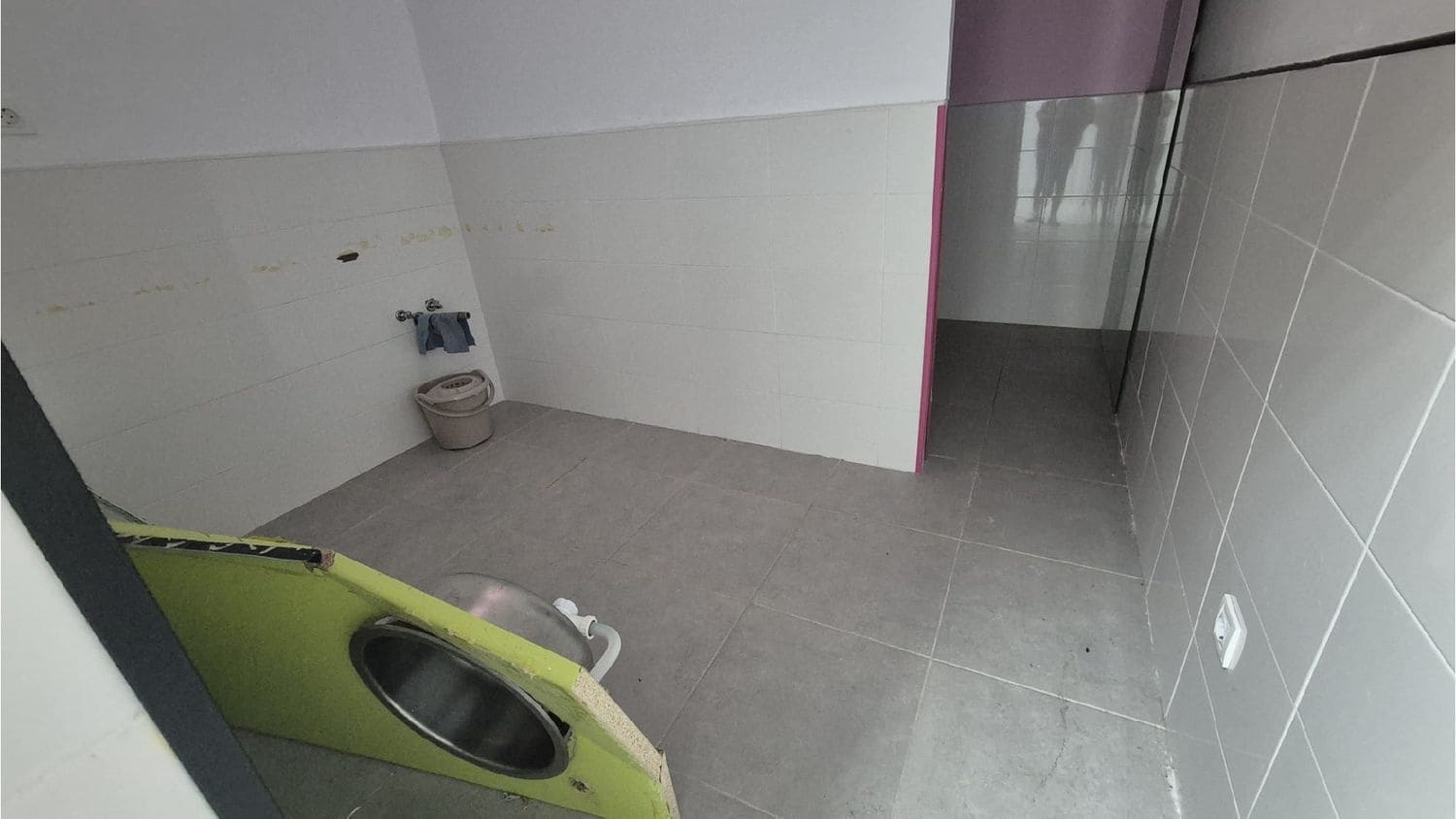 Kommersiell til leie i Palencia by - € 550 (Ref: 10099538)