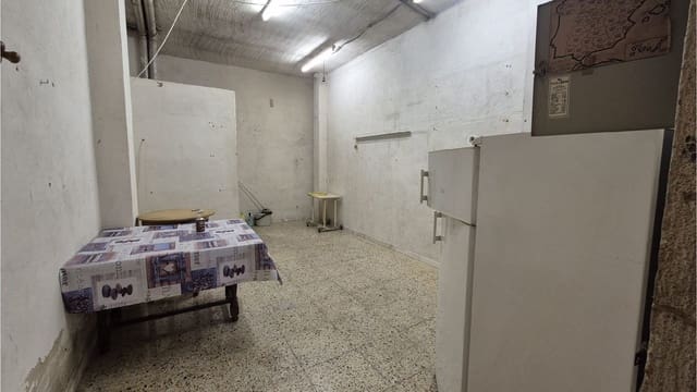 Commercieel te koop in Palencia stad - € 100.000 (Ref: 10099539)