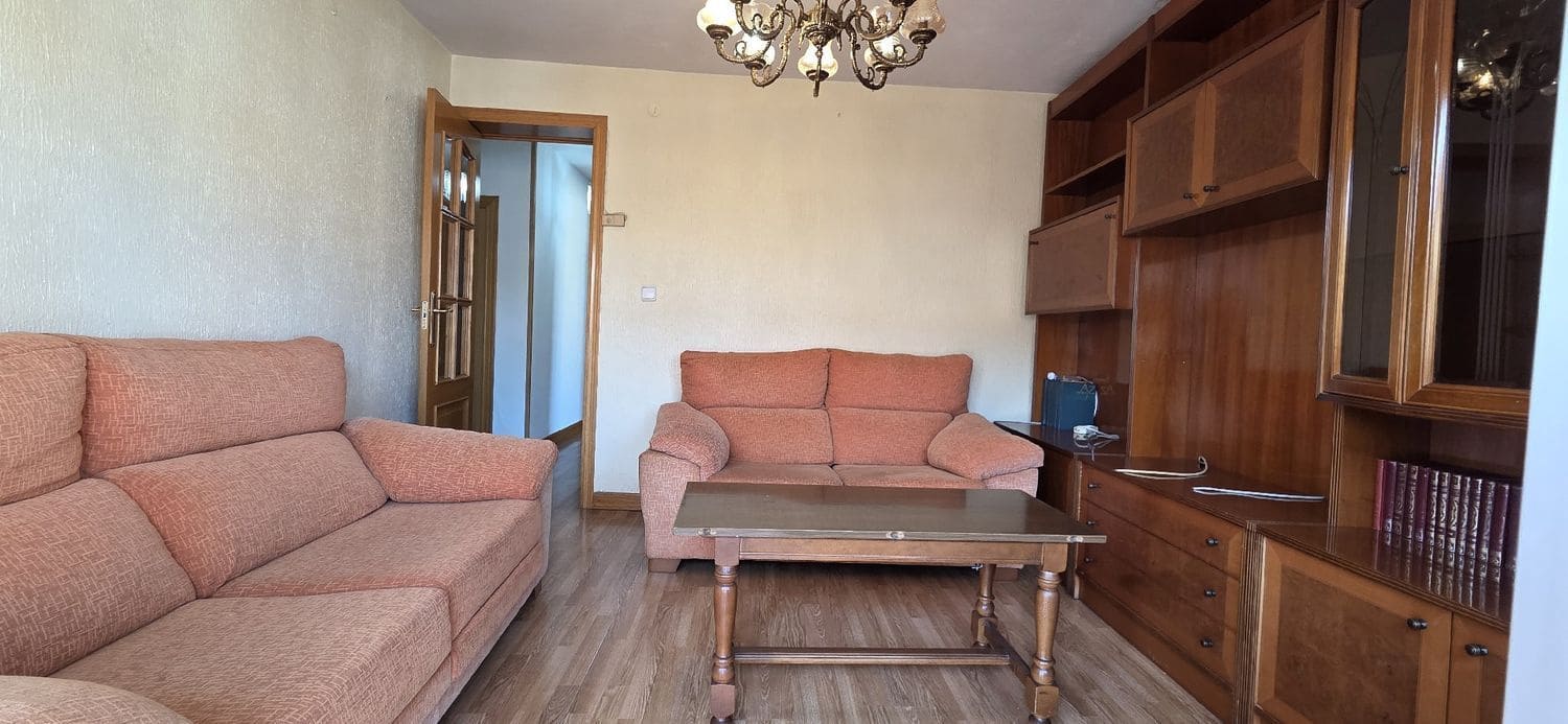 Wohnung zu verkaufen in Palencia Stadt - 159.000 € (Ref: 10106574)