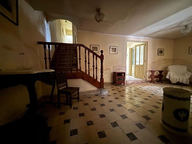 Hus til salgs i Carrión de los Condes - € 90 000 (Ref: 10106577)