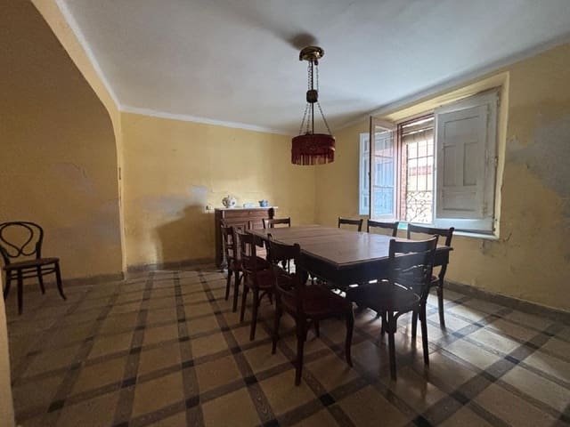 Hus til salgs i Carrión de los Condes - € 90 000 (Ref: 10106577)
