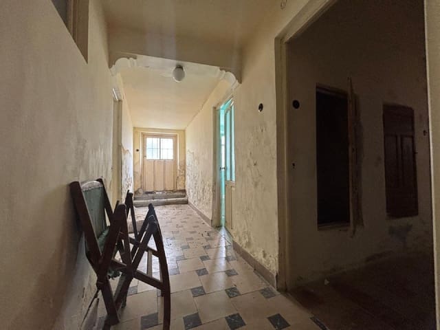 Hus til salgs i Carrión de los Condes - € 90 000 (Ref: 10106577)