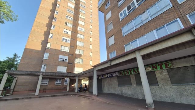 Flat te koop in Palencia stad - € 145.000 (Ref: 10106580)