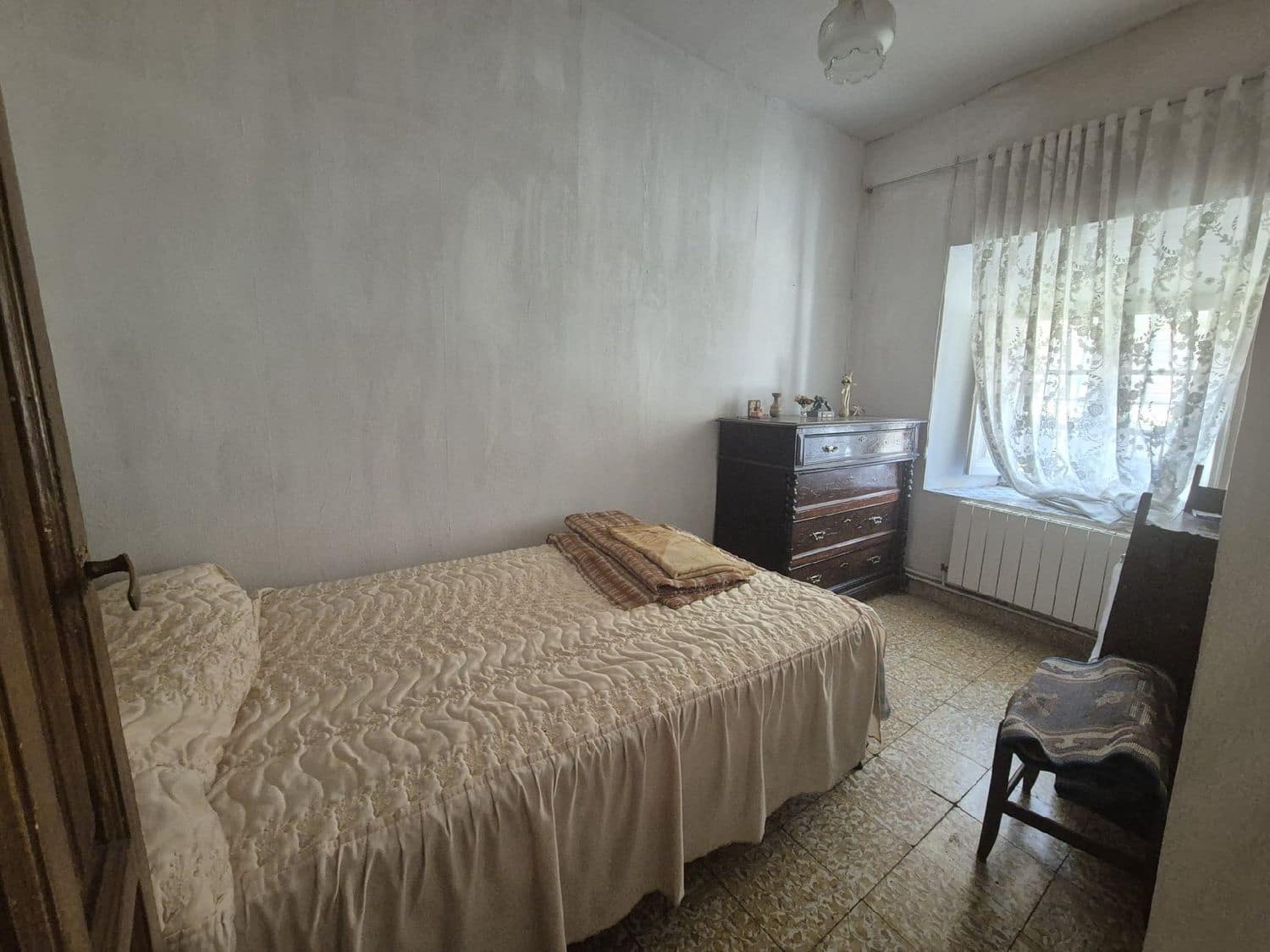 Townhouse for sale in Becerril de Campos - € 59,000 (Ref: 10130466)