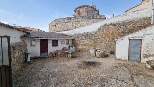 Townhouse for sale in Valdeolmillos - € 25,000 (Ref: 10130467)