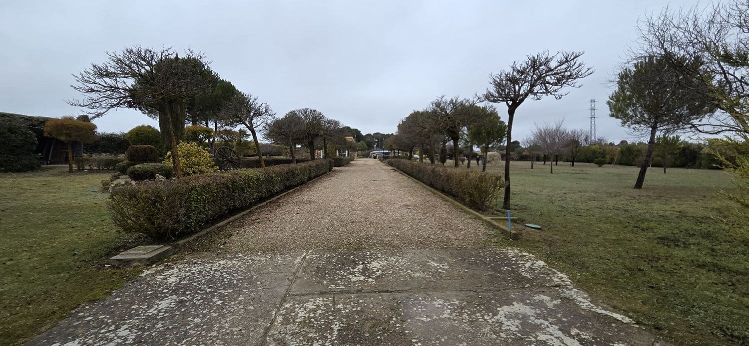 Finca/Country House for sale in Palencia city - € 300,000 (Ref: 10130468)