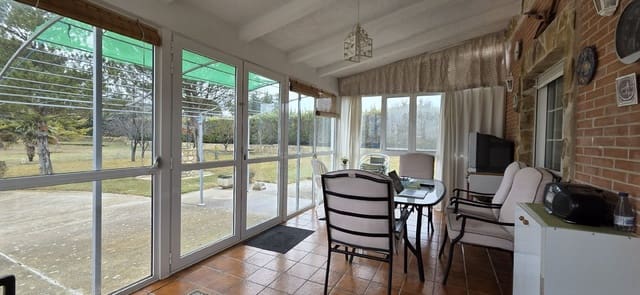 Finca/Country House for sale in Palencia city - € 300,000 (Ref: 10130468)