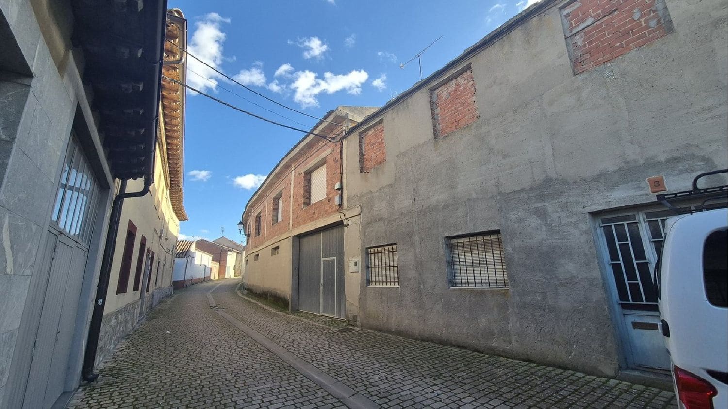Commercial for sale in Ampudia - € 125,000 (Ref: 10130469)