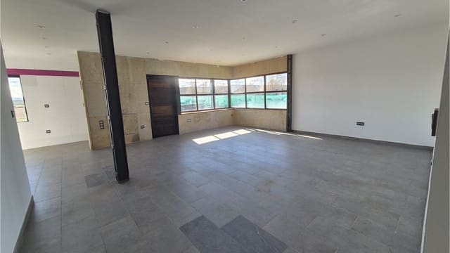 Villa in vendita in Husillos - 265.000 € (Rif: 10130471)