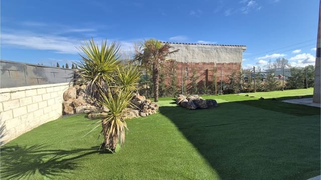 Villa in vendita in Husillos - 265.000 € (Rif: 10130471)