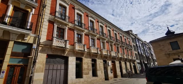 Lägenhet till salu i Palencia stad - 450 000 € (Ref: 10130474)