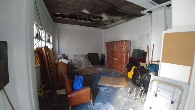 Local Commercial à louer à Palencia ville - 300 € (Ref: 3835585)