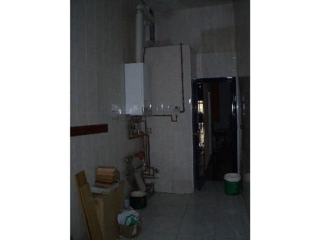 Erhverv til salg i Palencia by - € 198.000 (Ref: 3835596)