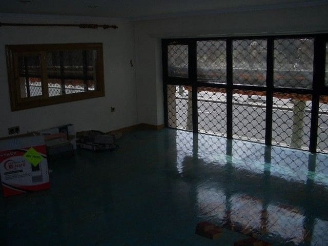 Erhverv til salg i Palencia by - € 198.000 (Ref: 3835596)