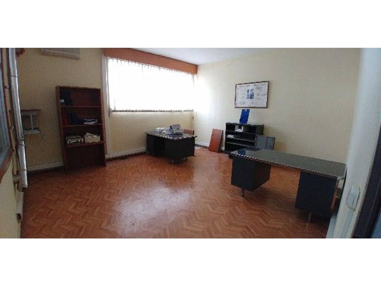 Comercial para venda em Palencia / Palenca cidade - 350 000 € (Ref: 3835671)