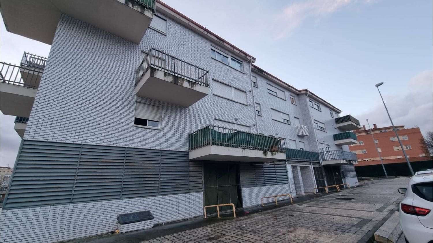 Apartment for sale in Palencia city - € 90,000 (Ref: 3835733)