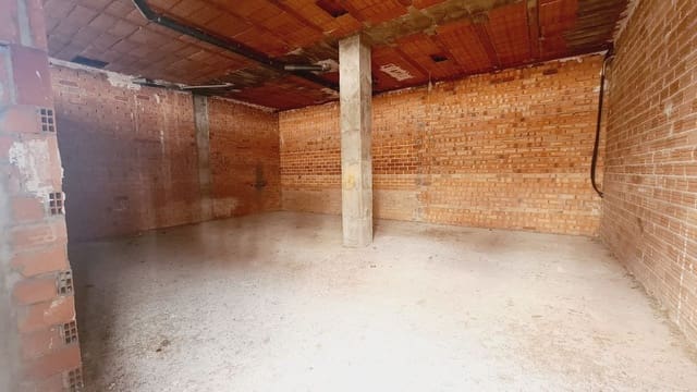 Commercial for rent in Palencia city - € 450 (Ref: 3835755)