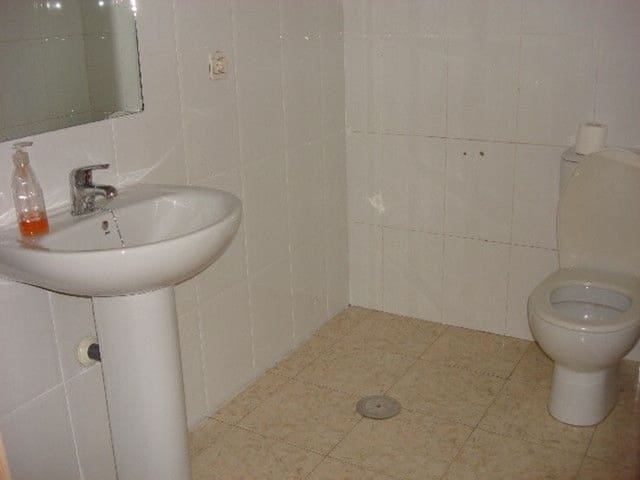 Komercyjne na sprzedaż w Miasto Palencia - 280 000 € (Ref: 3835835)