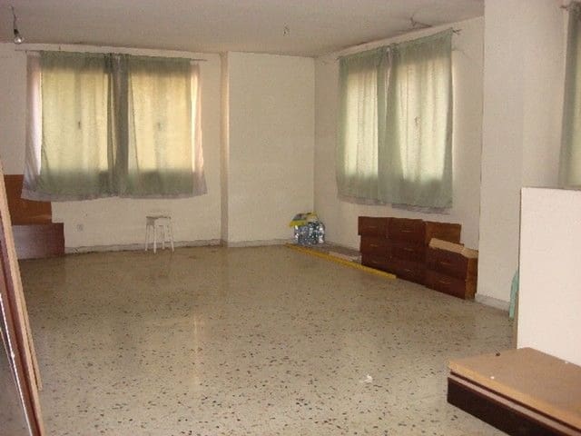 Office for rent in Palencia city - € 350 (Ref: 3835836)