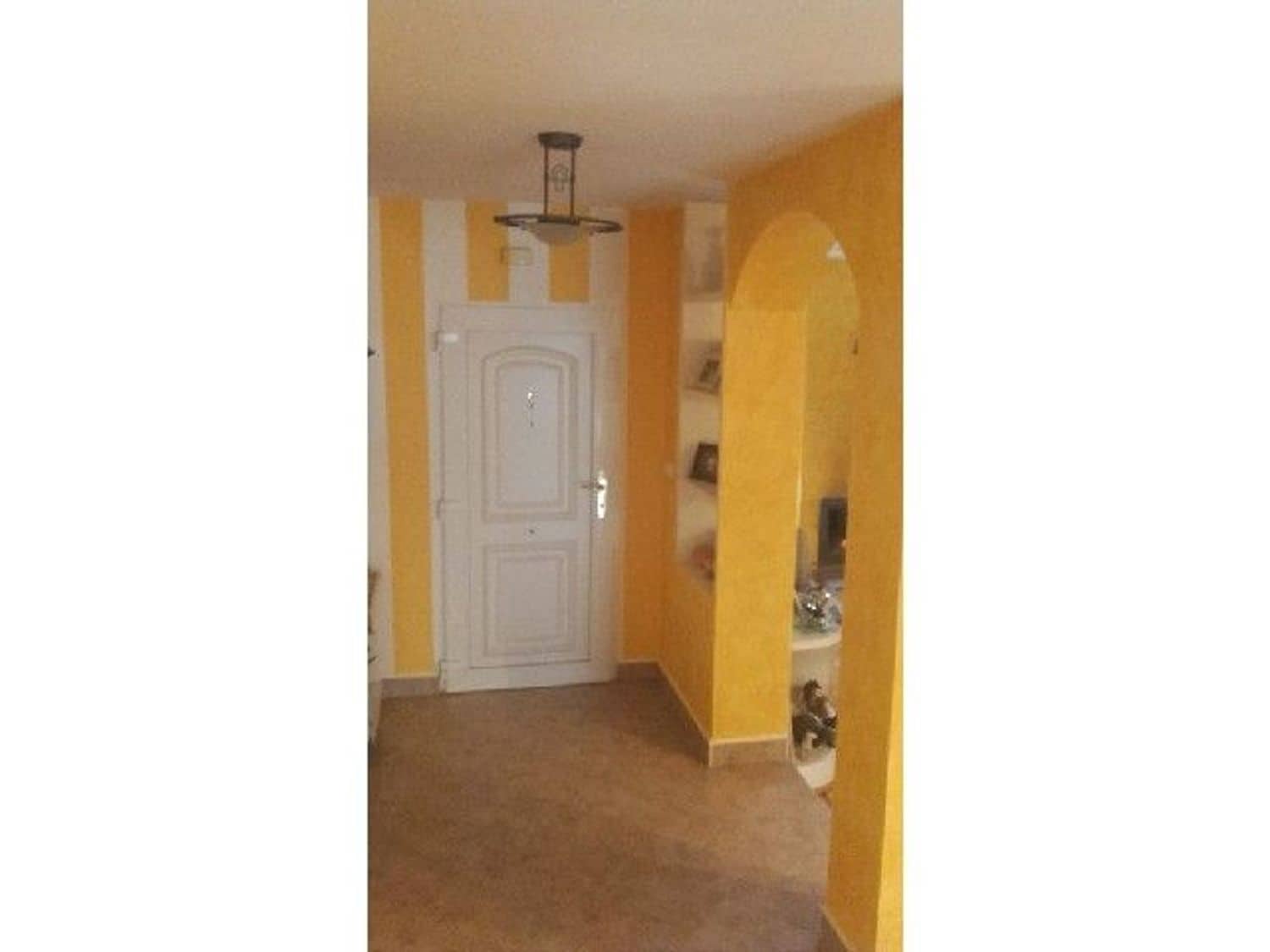 Chalet en Monzón de Campos en venta - 290.000 € (Ref: 3835844)