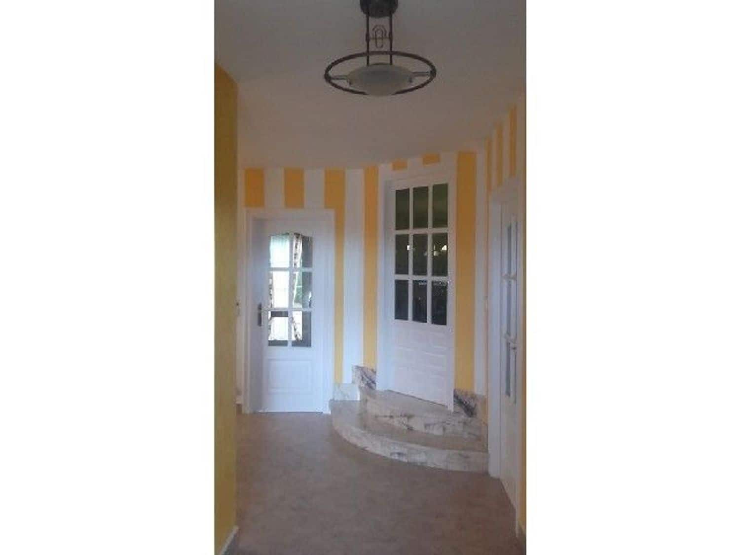 Chalet en Monzón de Campos en venta - 290.000 € (Ref: 3835844)