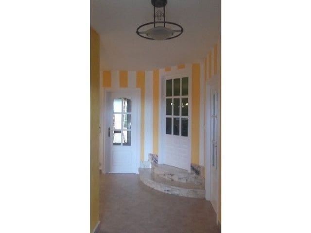 Chalet en Monzón de Campos en venta - 290.000 € (Ref: 3835844)