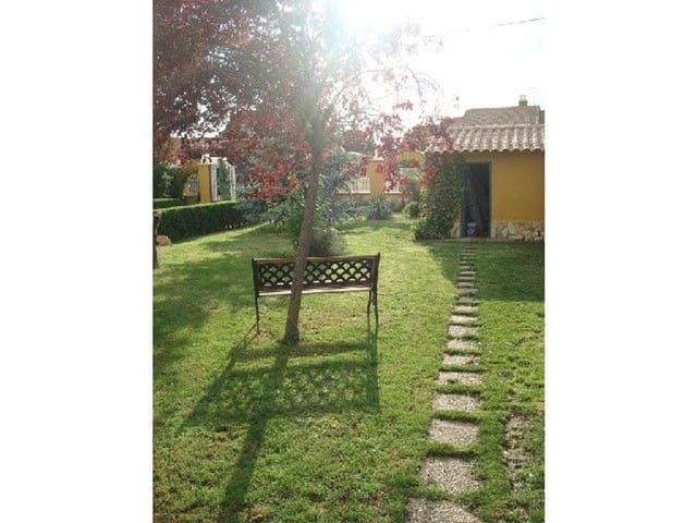 Chalet en Monzón de Campos en venta - 290.000 € (Ref: 3835844)