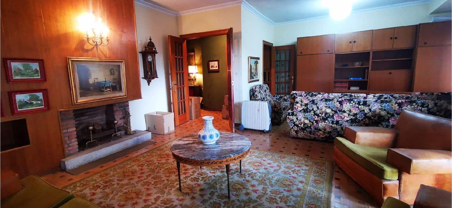 4 soveværelse Lejlighed til salg i Palencia by - € 250.000 (Ref: 3835998)