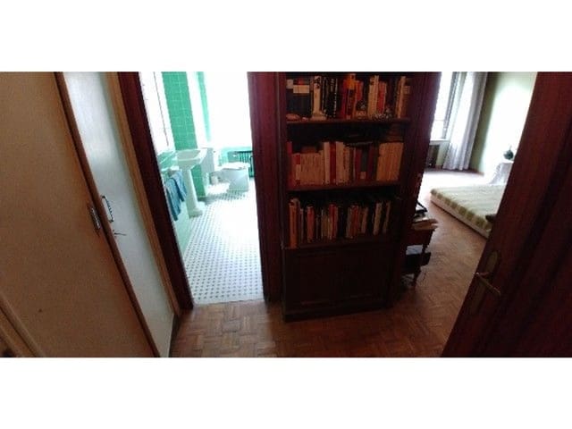 4 bedroom Apartment for sale in Palencia city - € 250,000 (Ref: 3835998)