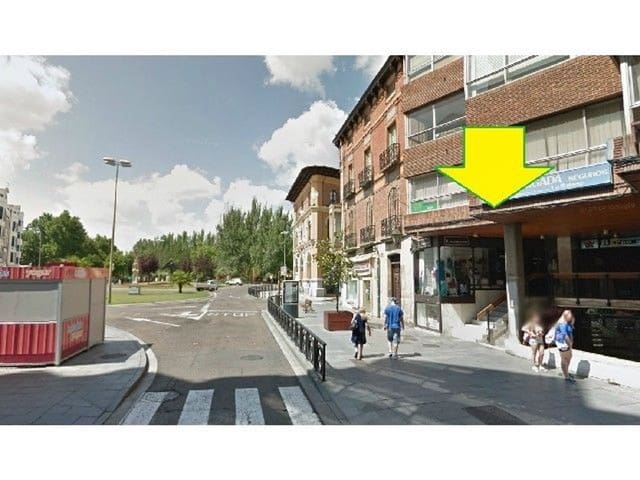 Gewerbe zu vermieten in Palencia Stadt - 800 € (Ref: 3850735)