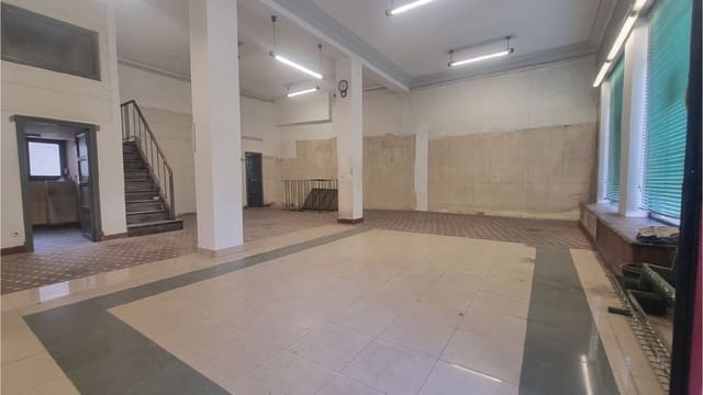 Erhverv til leje i Palencia by - € 1.000 (Ref: 3850838)