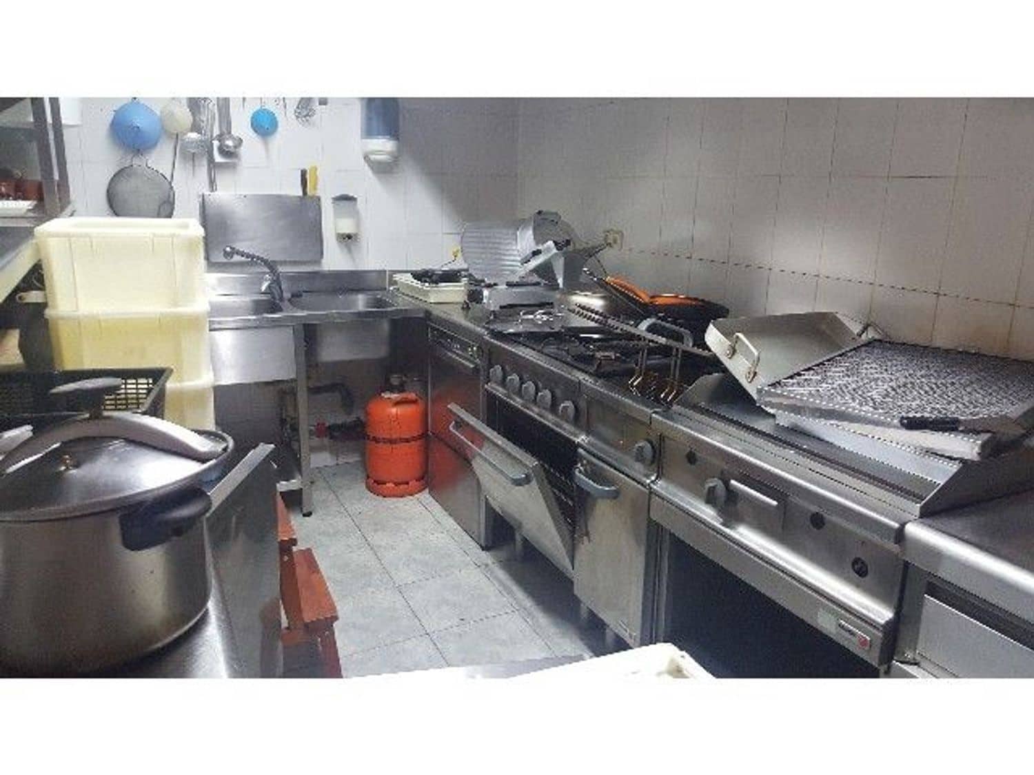 Local Commercial à louer à Palencia ville - 650 € (Ref: 3850856)