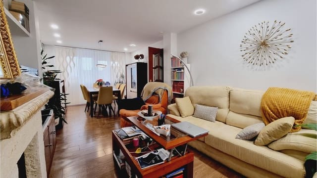 Lägenhet till salu i Villamuriel de Cerrato - 135 000 € (Ref: 3850882)