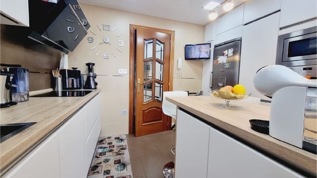 Lägenhet till salu i Villamuriel de Cerrato - 135 000 € (Ref: 3850882)