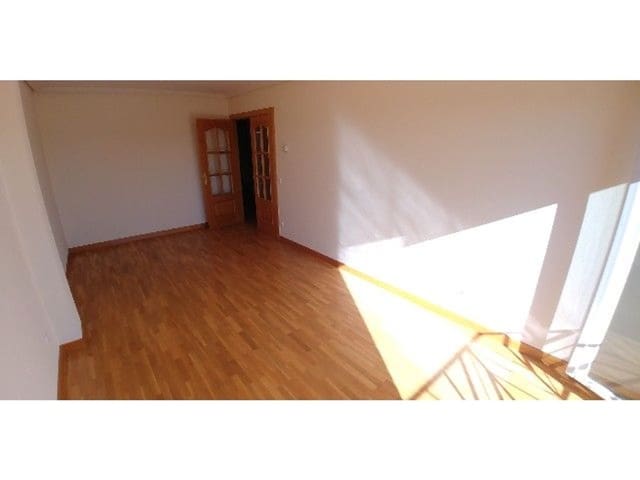 Lejlighed til salg i Palencia by - € 255.000 (Ref: 3907761)