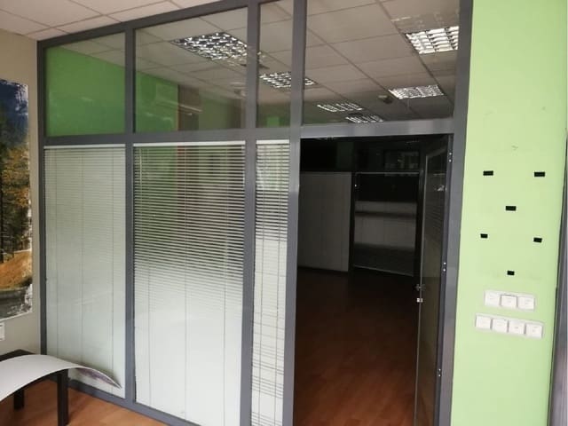 Erhverv til leje i Palencia by - € 800 (Ref: 4392779)