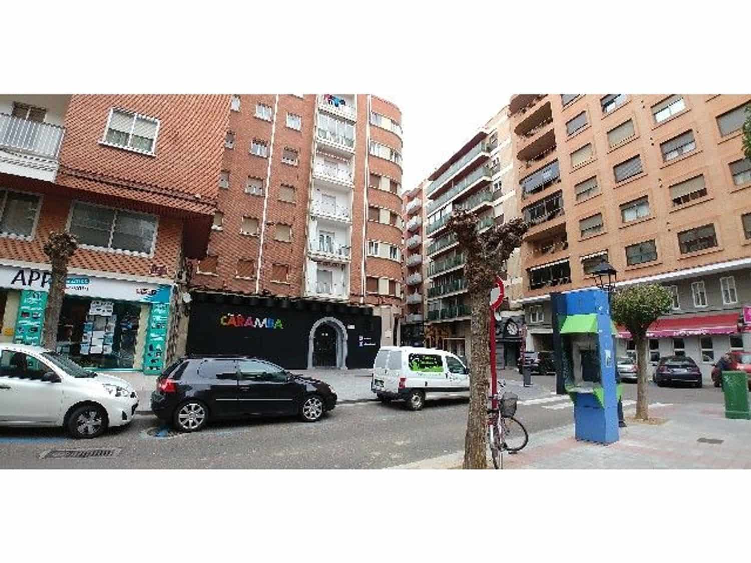 Commercial for sale in Palencia city - € 200,000 (Ref: 4392783)