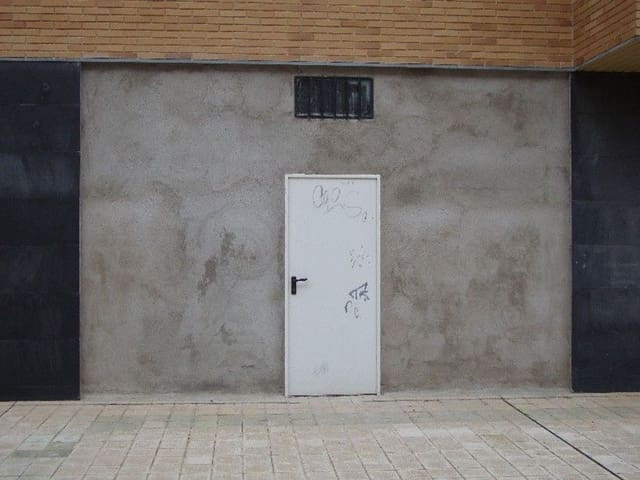 Erhverv til leje i Palencia by - € 450 (Ref: 4629124)