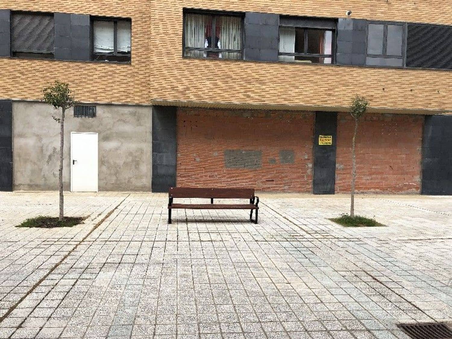 Erhverv til leje i Palencia by - € 450 (Ref: 4629124)