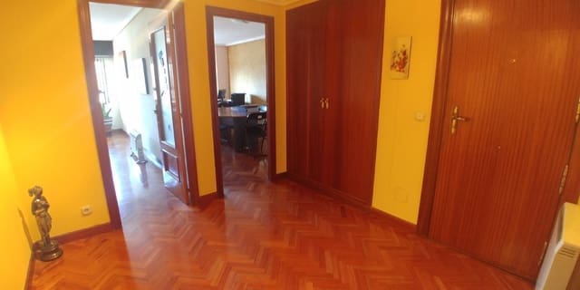 Office for sale in Palencia city - € 110,000 (Ref: 5057365)