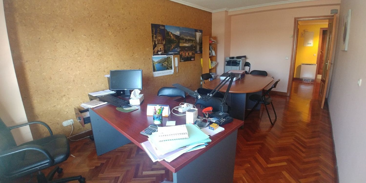 Kontor til salg i Palencia by - € 110.000 (Ref: 5057365)