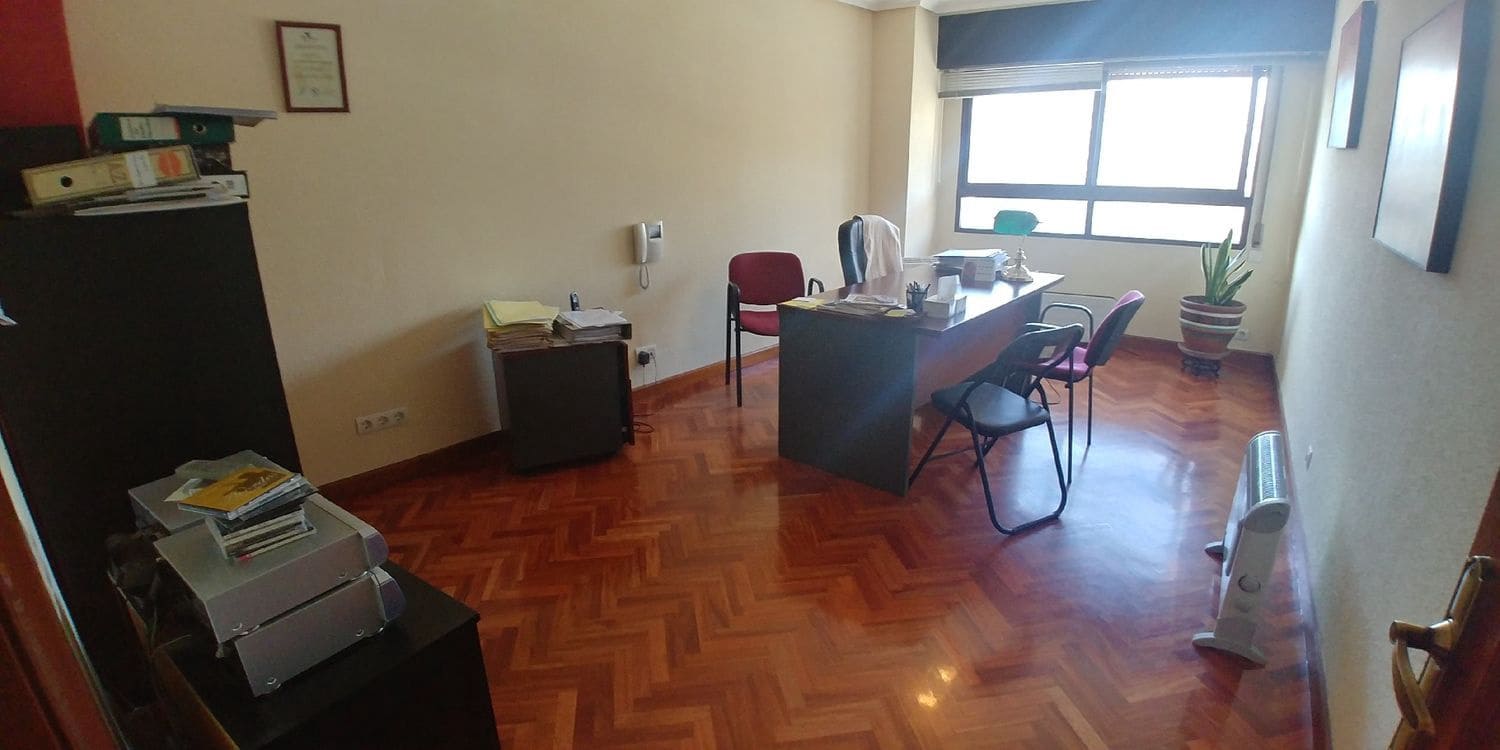 Kontor til salg i Palencia by - € 110.000 (Ref: 5057365)