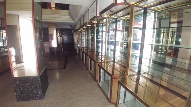 Empresa para venda em Palência / Palença cidade - 650 000 € (Ref: 5620464)