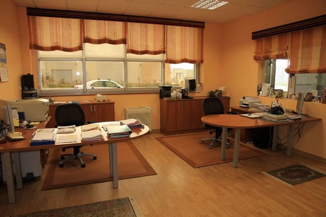 Comercial para venda em Palência / Palença cidade - 460 000 € (Ref: 5620520)