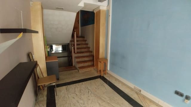 Commercial for sale in Palencia city - € 75,000 (Ref: 5620553)