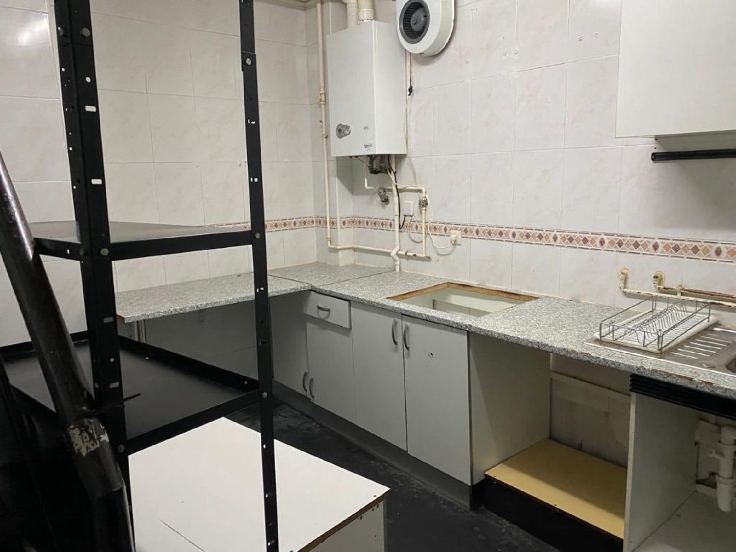 Commercial for rent in Palencia city - € 600 (Ref: 5894847)