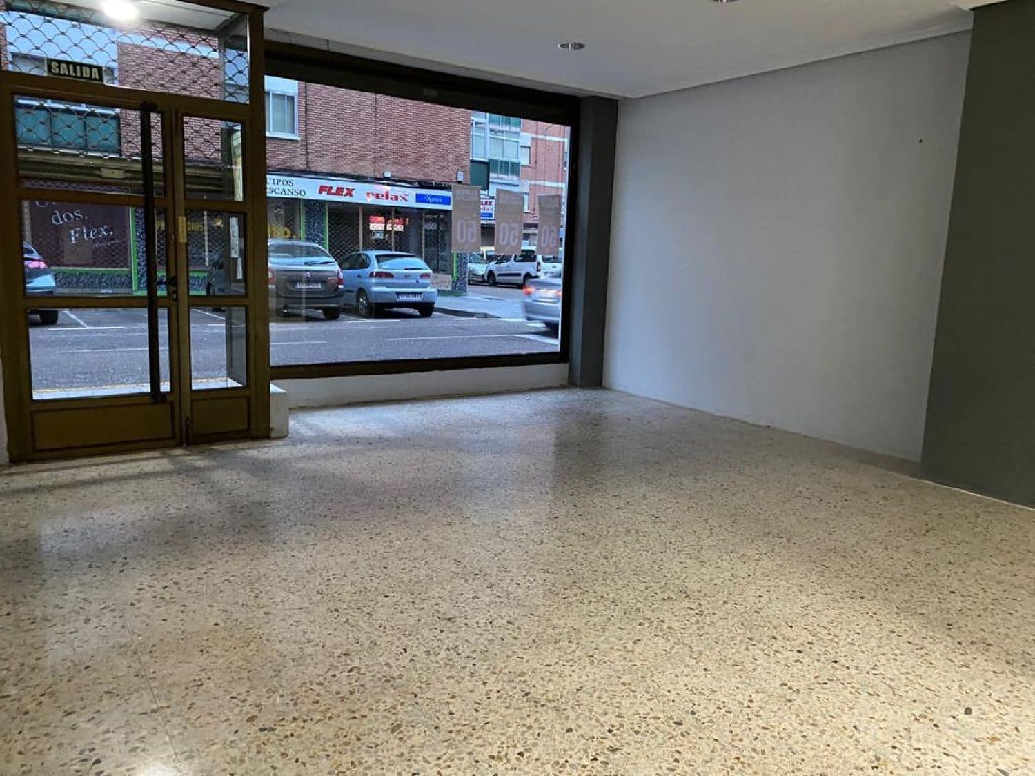 Comercial para arrendar em Palencia / Palenca cidade - 600 € (Ref: 6093651)